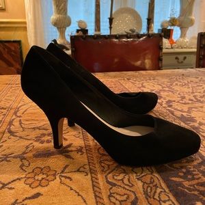 Stunning suede PRADA platform pumps size 40 EU excellent condition